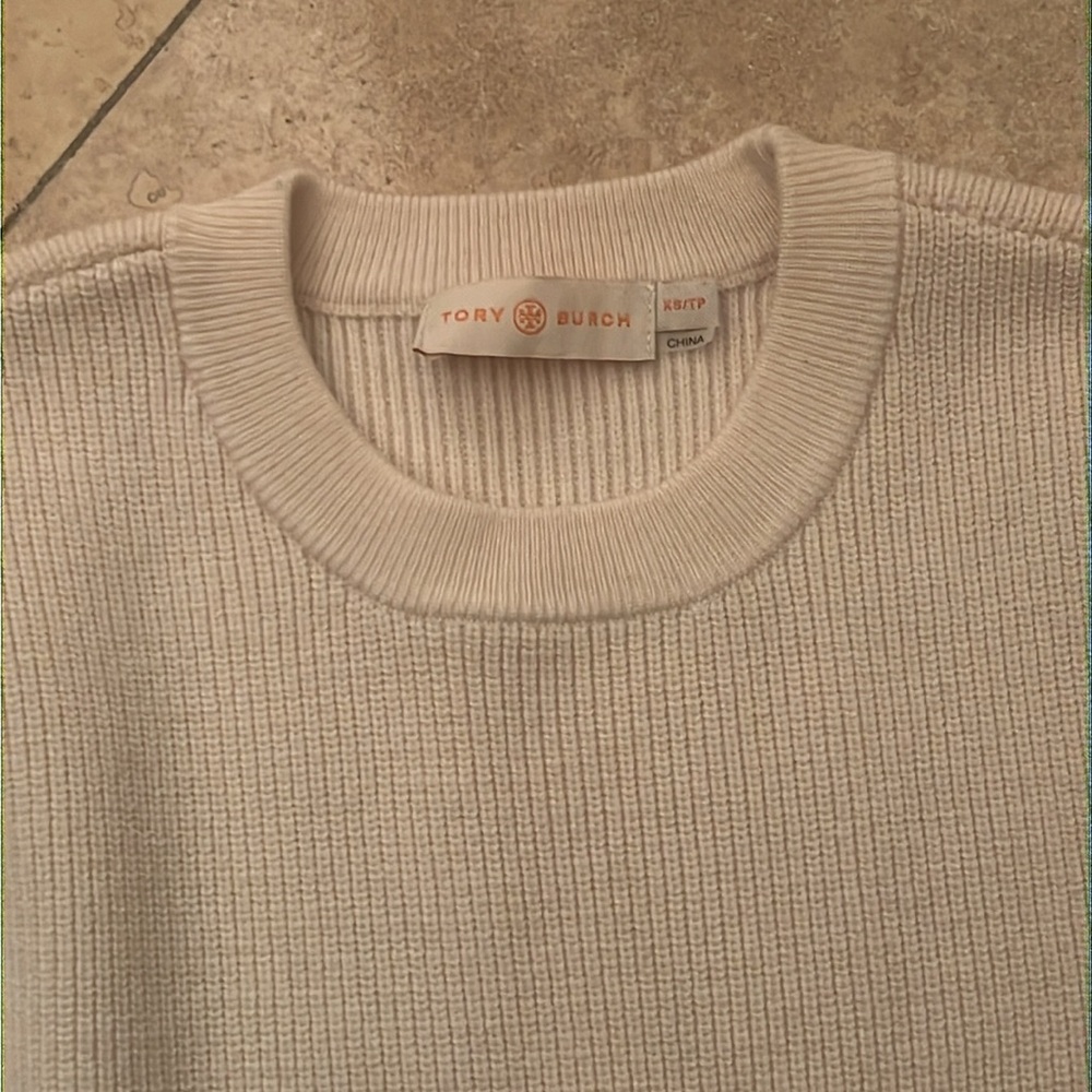 Tory Burch Ashley Ruffled Bell Sleeves Pullover Cream Sweater Size XS - Picture 5 of 13